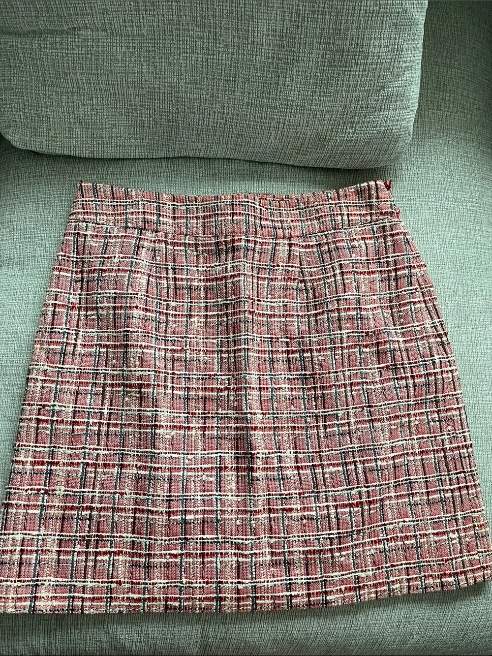 EUC Kate Spade red “Skirts the Rule” Julie Skirt
